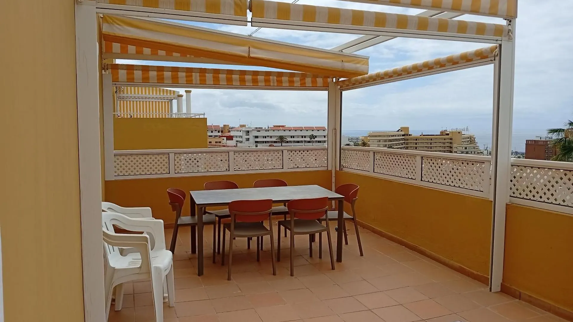 Apartamento 2 Dormitorios En Orlando Costa Adeje Reformado España